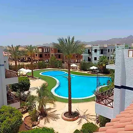 One-Bedroom Apartment With Pool View